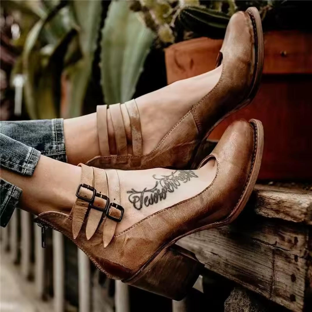 Vintage-Inspired Pumps with Ankle Strap and Chunky Heel