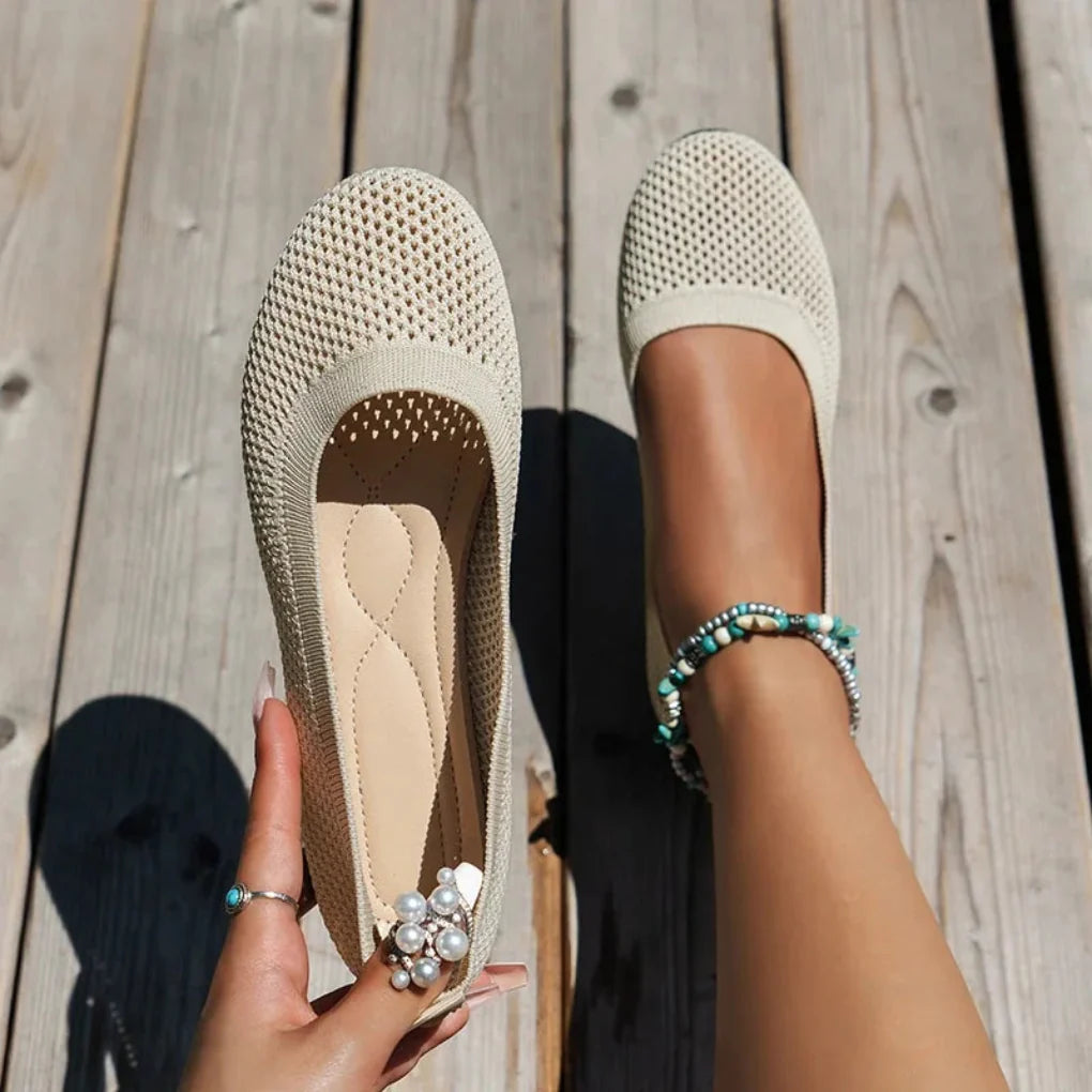 Women’s Fashion Slip On Flats for Summer Comfort